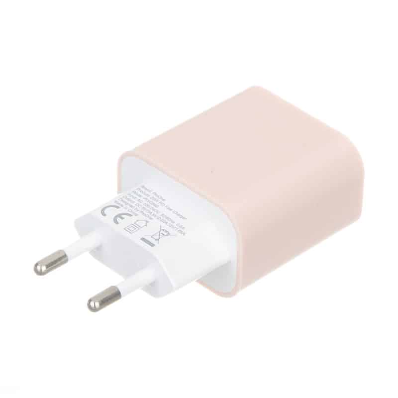 شارژر دیواری 20 وات پرووان مدل PWC 540C به همراه کابل USB-C - 